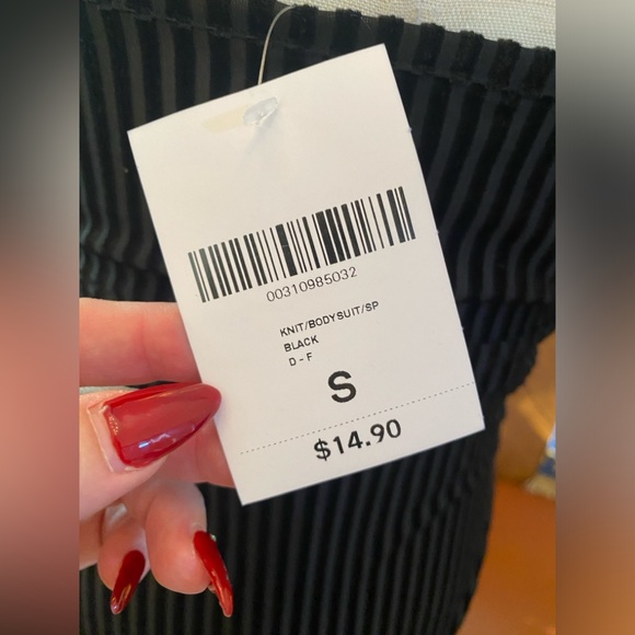 NWT F21 Velvet Striped RibbedBodysuit, Wrap Style, Belt, Low V-Neck | Price FIRM - Picture 8 of 10